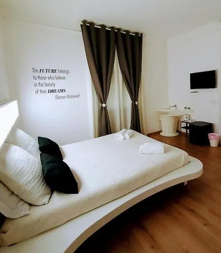 Gasthuis Timeline Cinque Terre By Ferry La Spezia